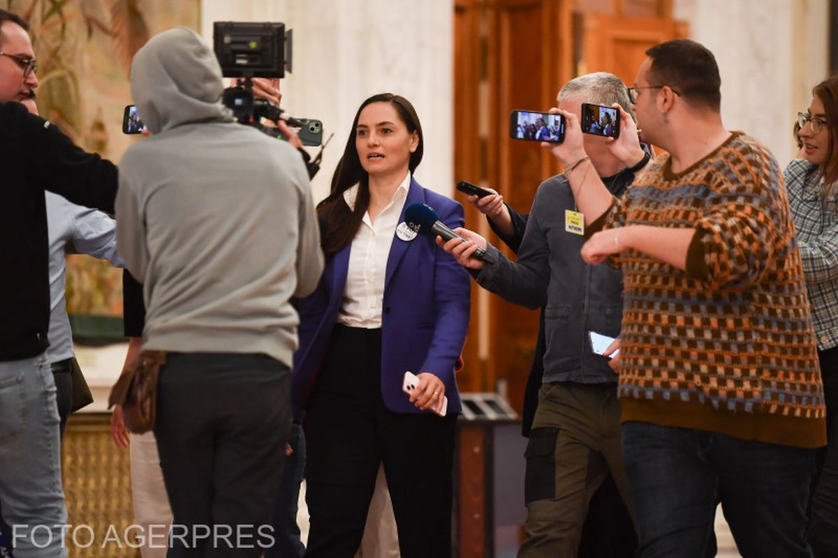 Anamaria Gavrilă a sunat la 112 pentru ca Poliția să evacueze jurnaliștii din Parlament. Președinta POT, sancționată pentru că a sunat inutil la serviciul de urgențe