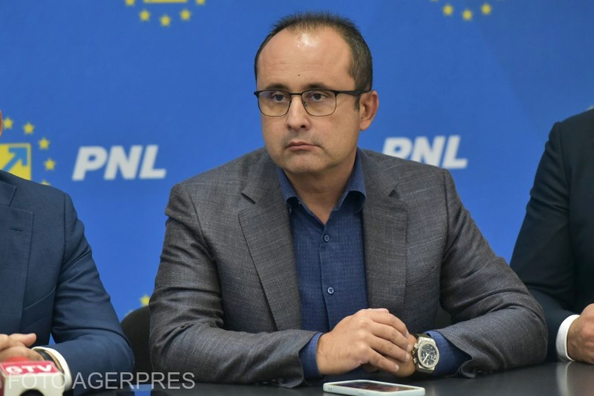 G4Media: Cristian Bușoi, promovat de PNL secretar de stat la Ministerul Energiei. Guvernul din Qatar i-a plătit lui Bușoi deplasări de lux, iar el a promovat gazul natural qatarez